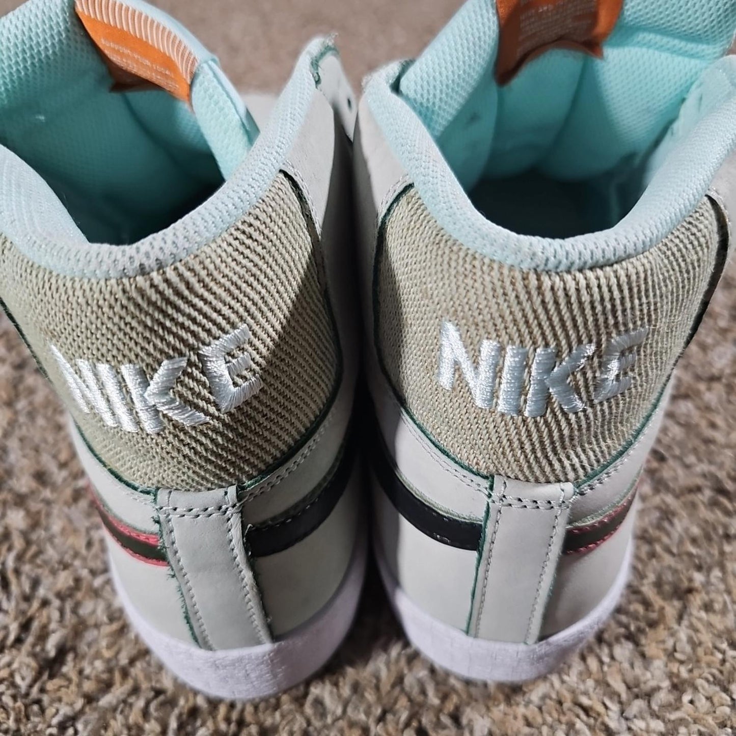 nike sb DA8855-100 sz 11 UK10 shoes