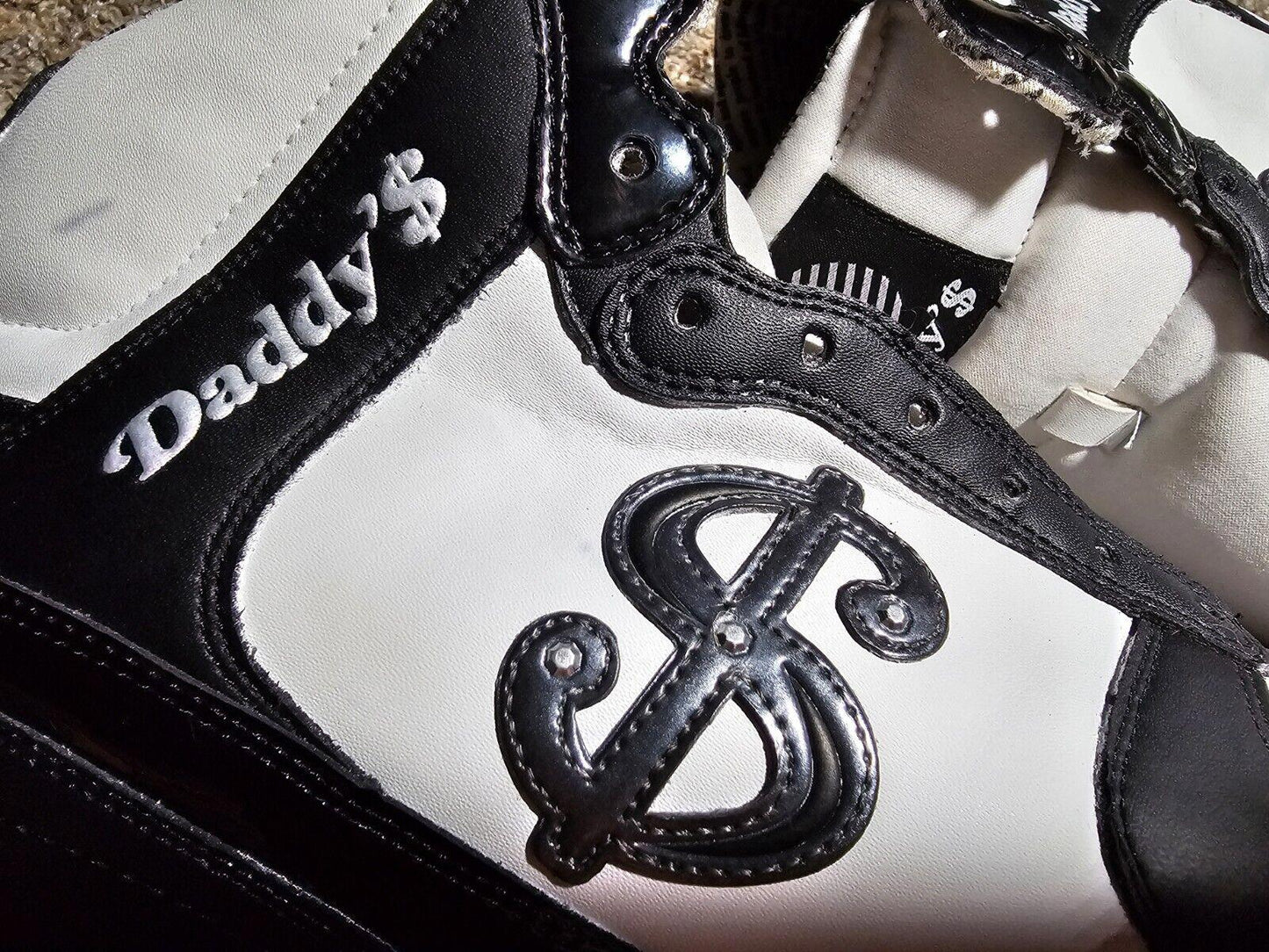 Daddy's Money SN39150 News Print basketball shoes US11 UK8