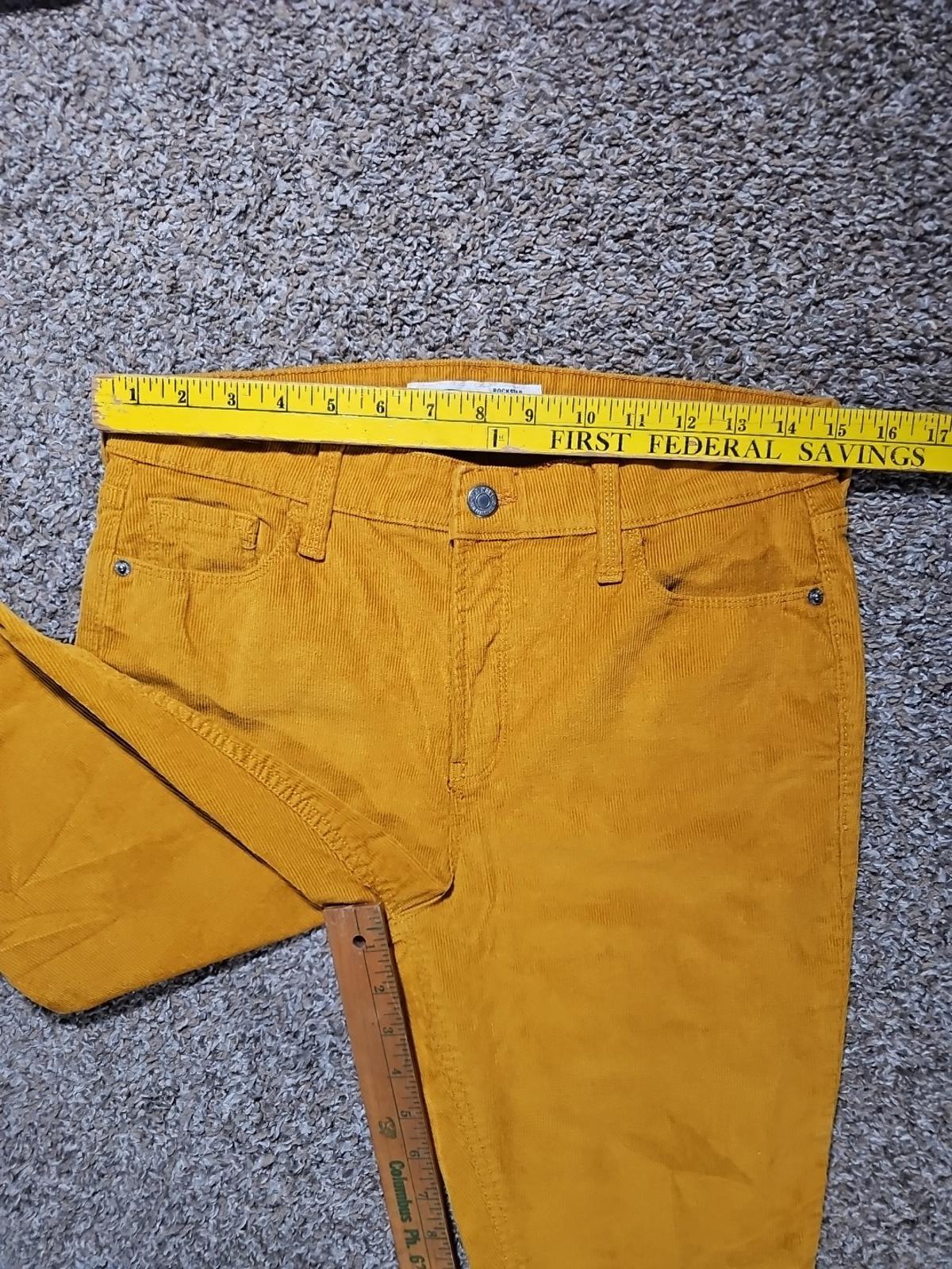 Old Navy 10 ROCKSTAR Super Skinny HighRise Courduroy Pants