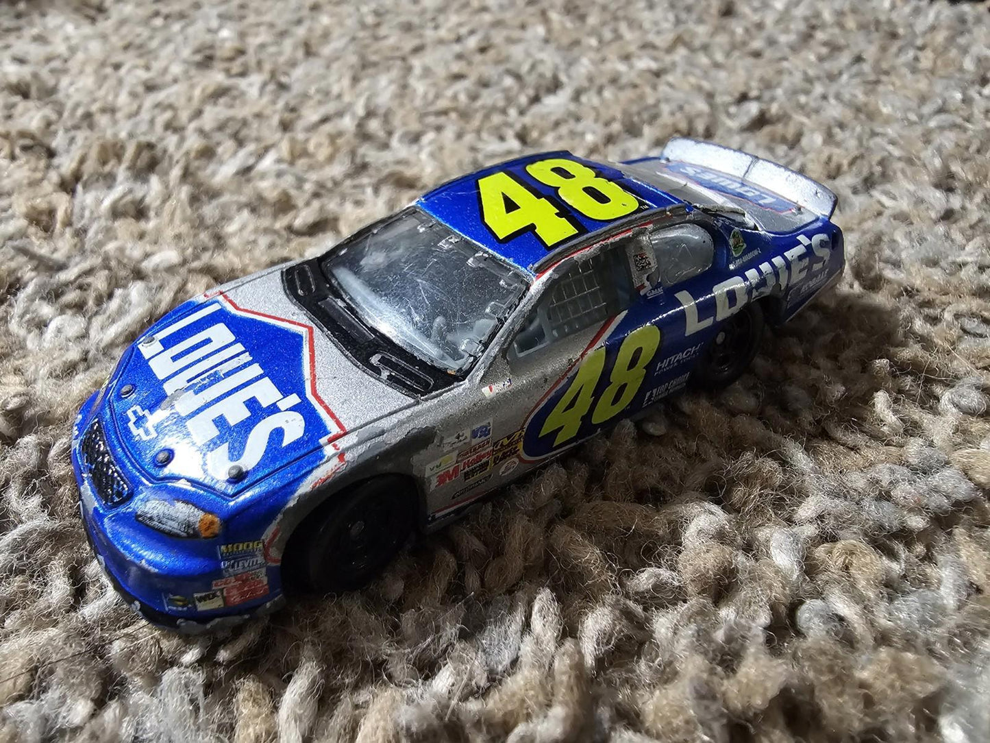 NASCAR 2003 Winner's Circle Jimmie Johnson #48 Lowes 1/64 Diecast