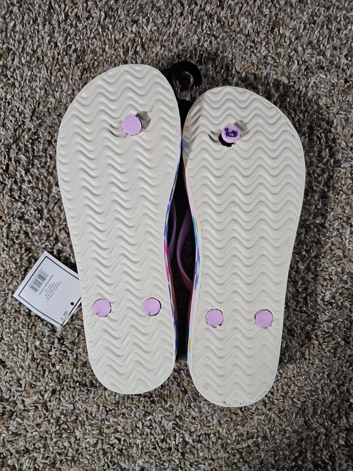 Sole Mates Eva Floral Sz 8 Flip Flop NWT