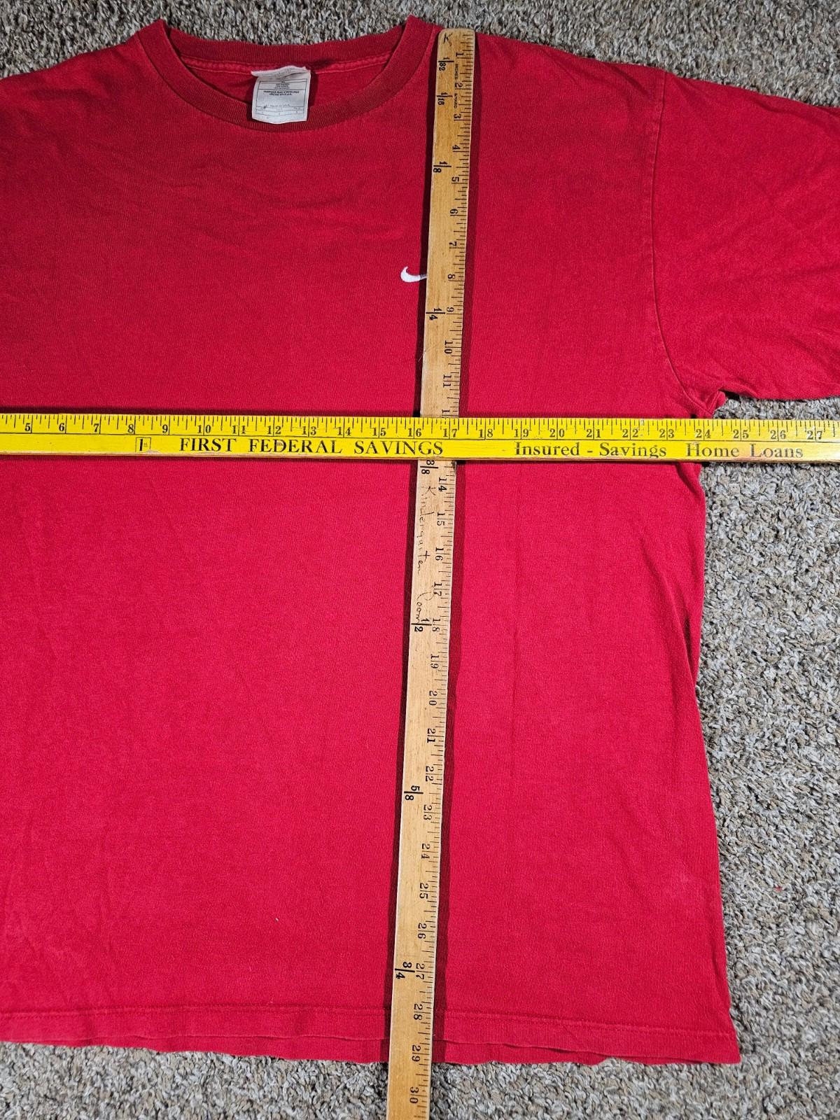 Nike Red LARGE Tshirt Stained