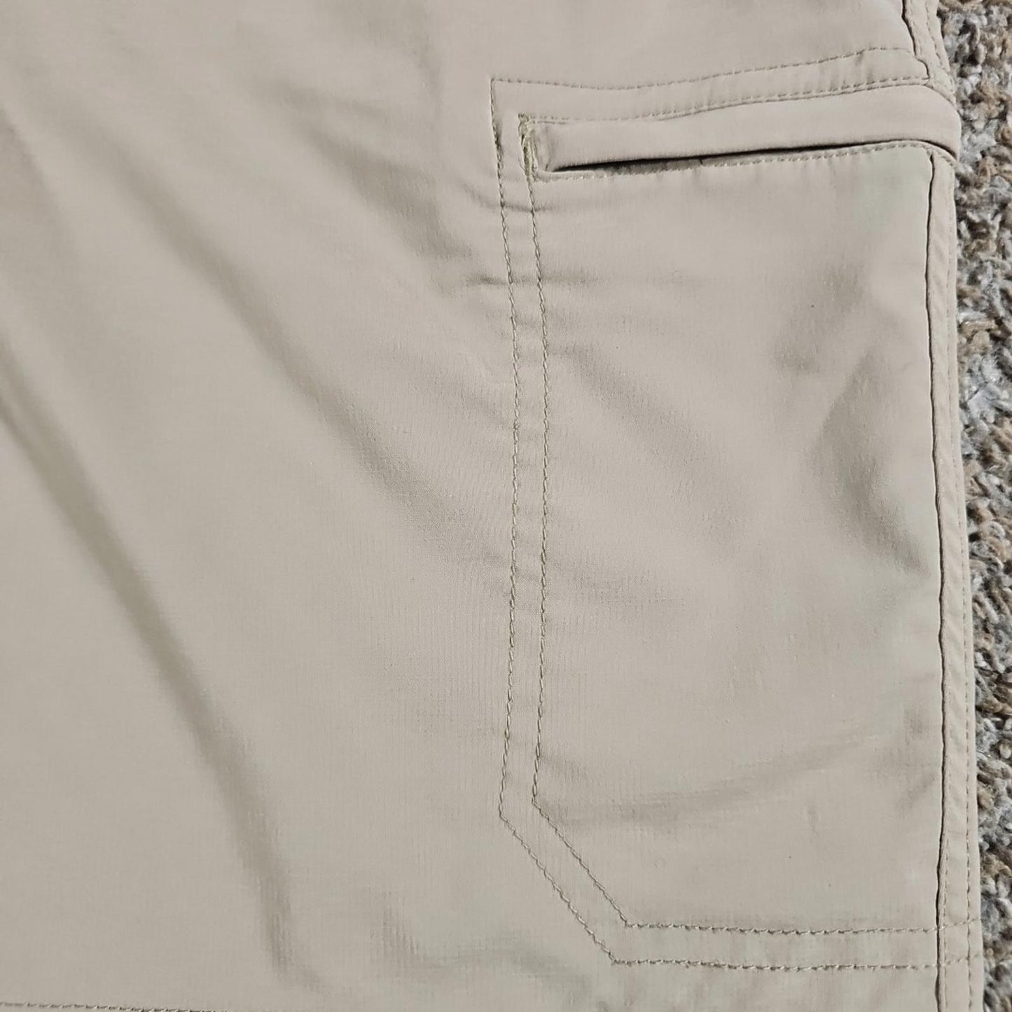 Chaps Sz 38 Stretch Khaki Golf Shorts