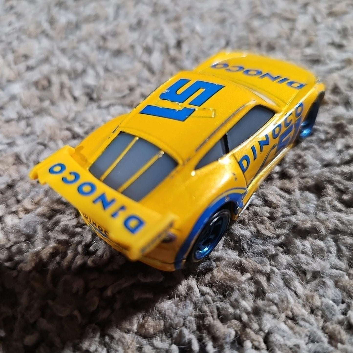 Disney Pixar Cars 3 Cruz Ramirez Dinoco Diecast Car Mattel
