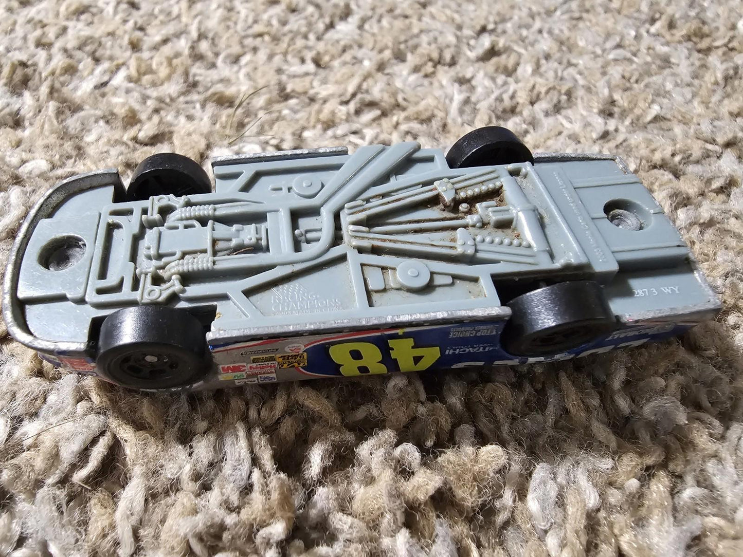 NASCAR 2003 Winner's Circle Jimmie Johnson #48 Lowes 1/64 Diecast