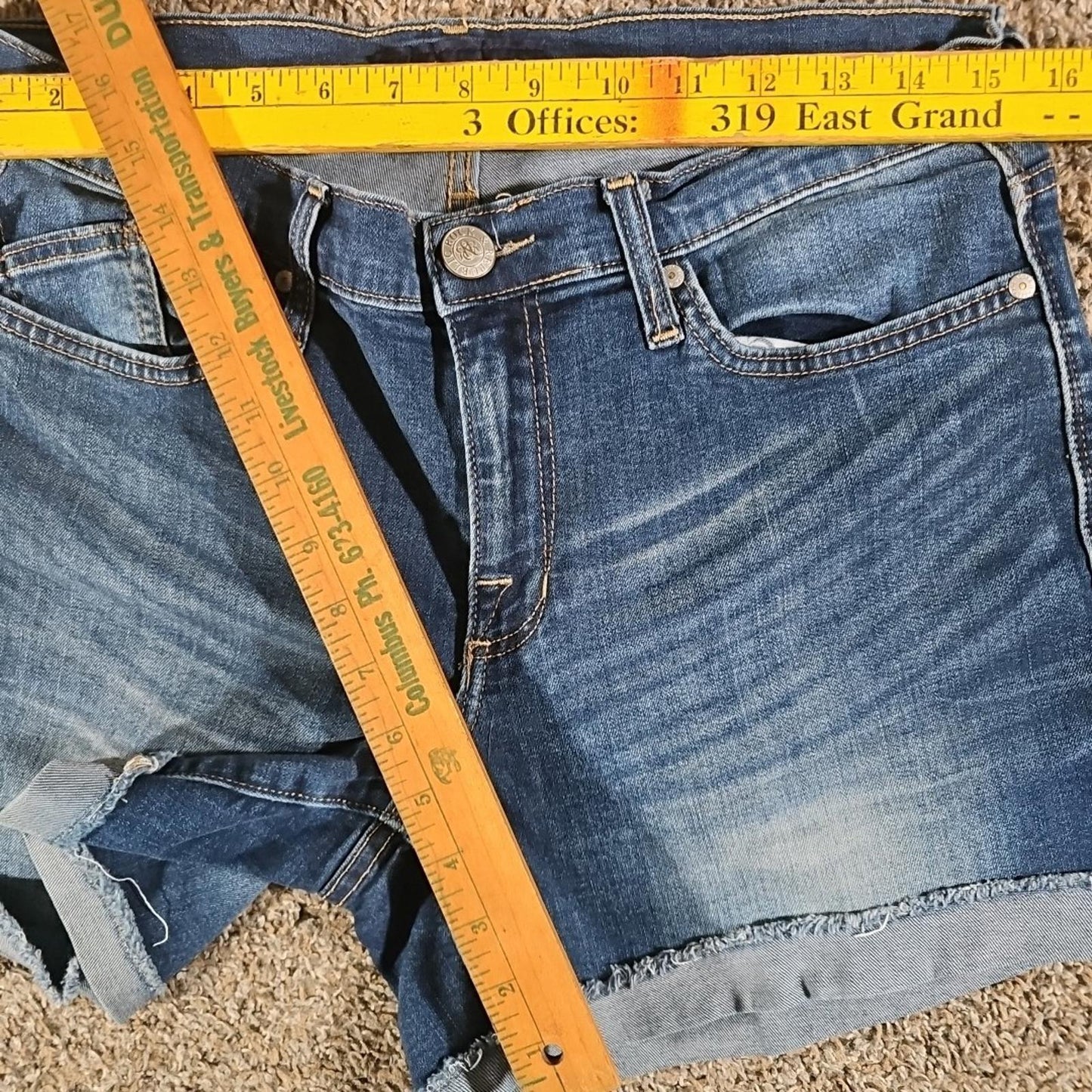 Rock & Republic Bumpershoot Sz 12 Jean Shorts