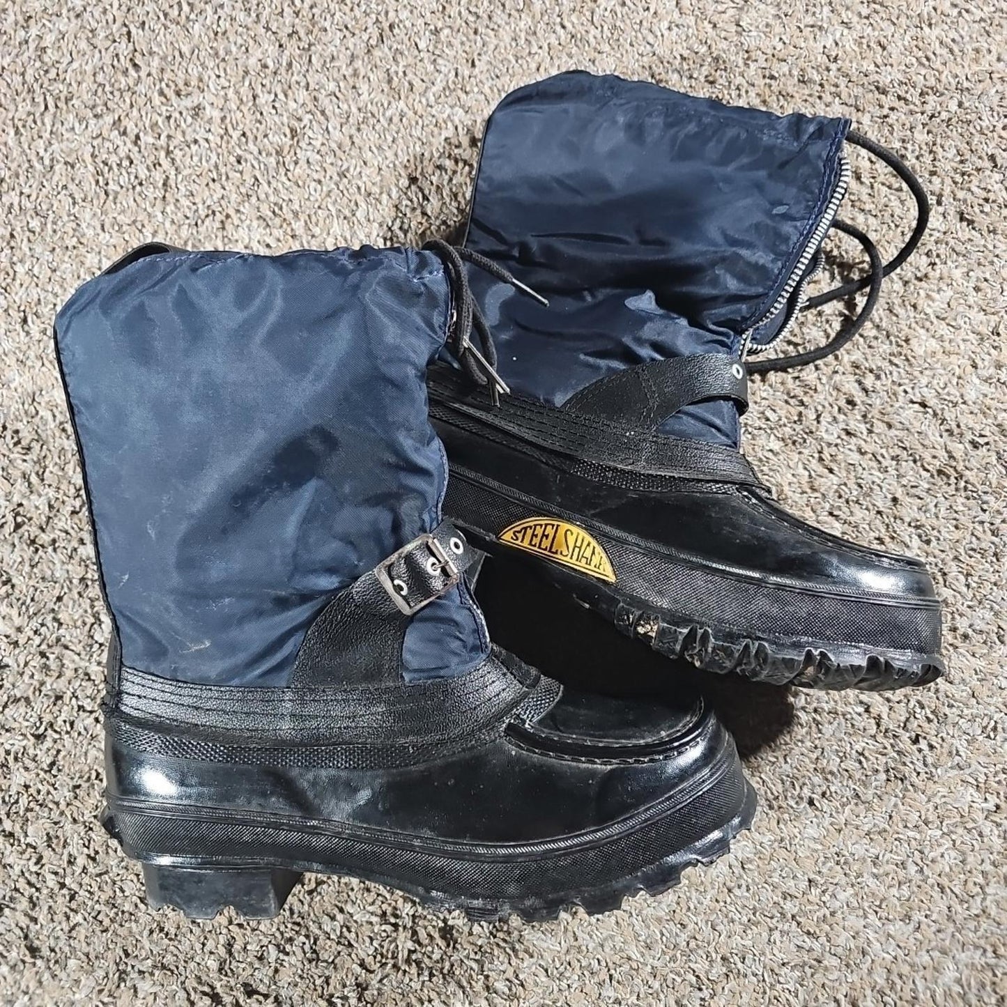 Men's Trax Steel Shank Waterproof Boots Size 8 Black Blue