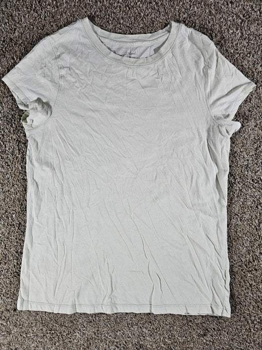 Universal Thread Lt Green Tshirt L