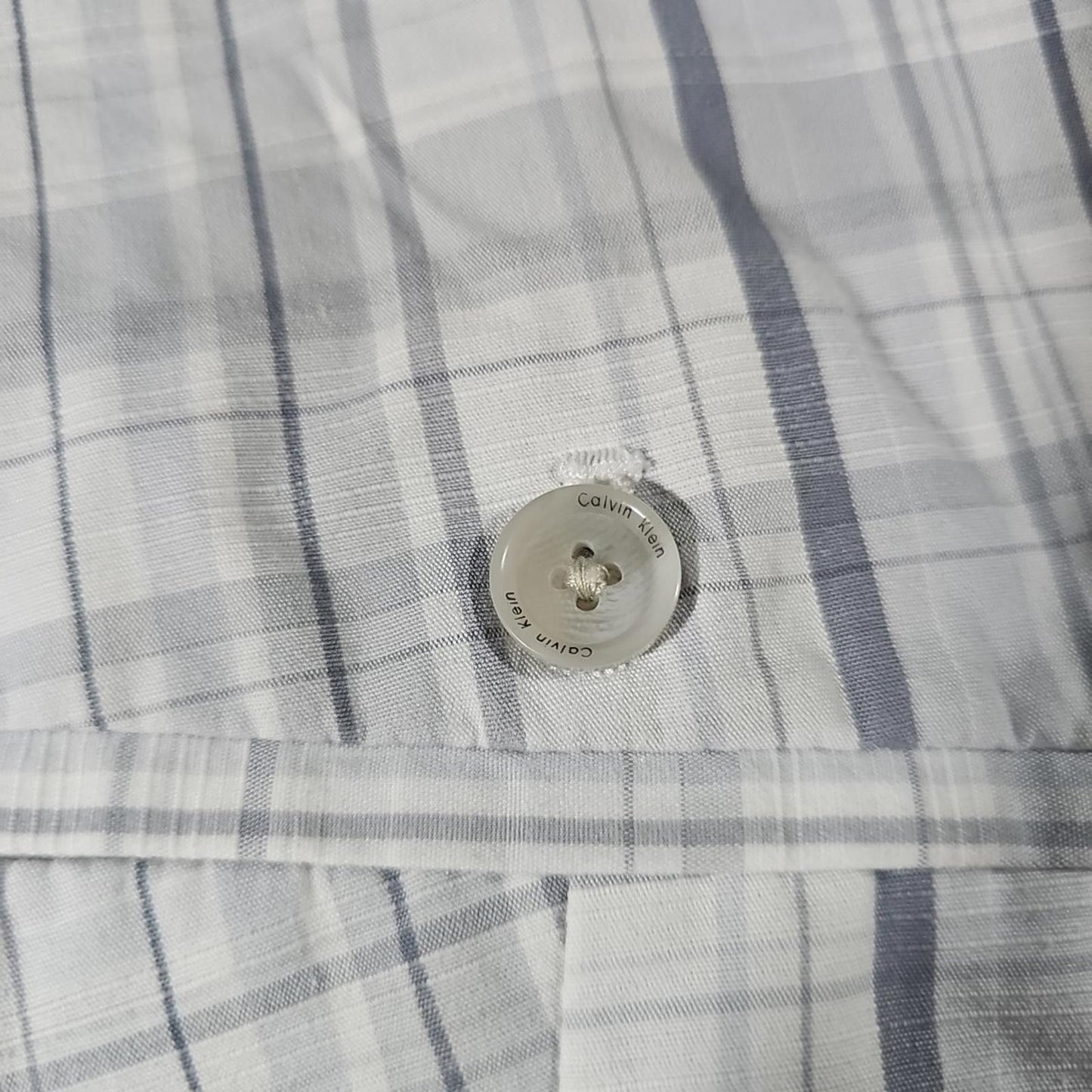 Calvin Klein Sz 36 Windowpane Shorts