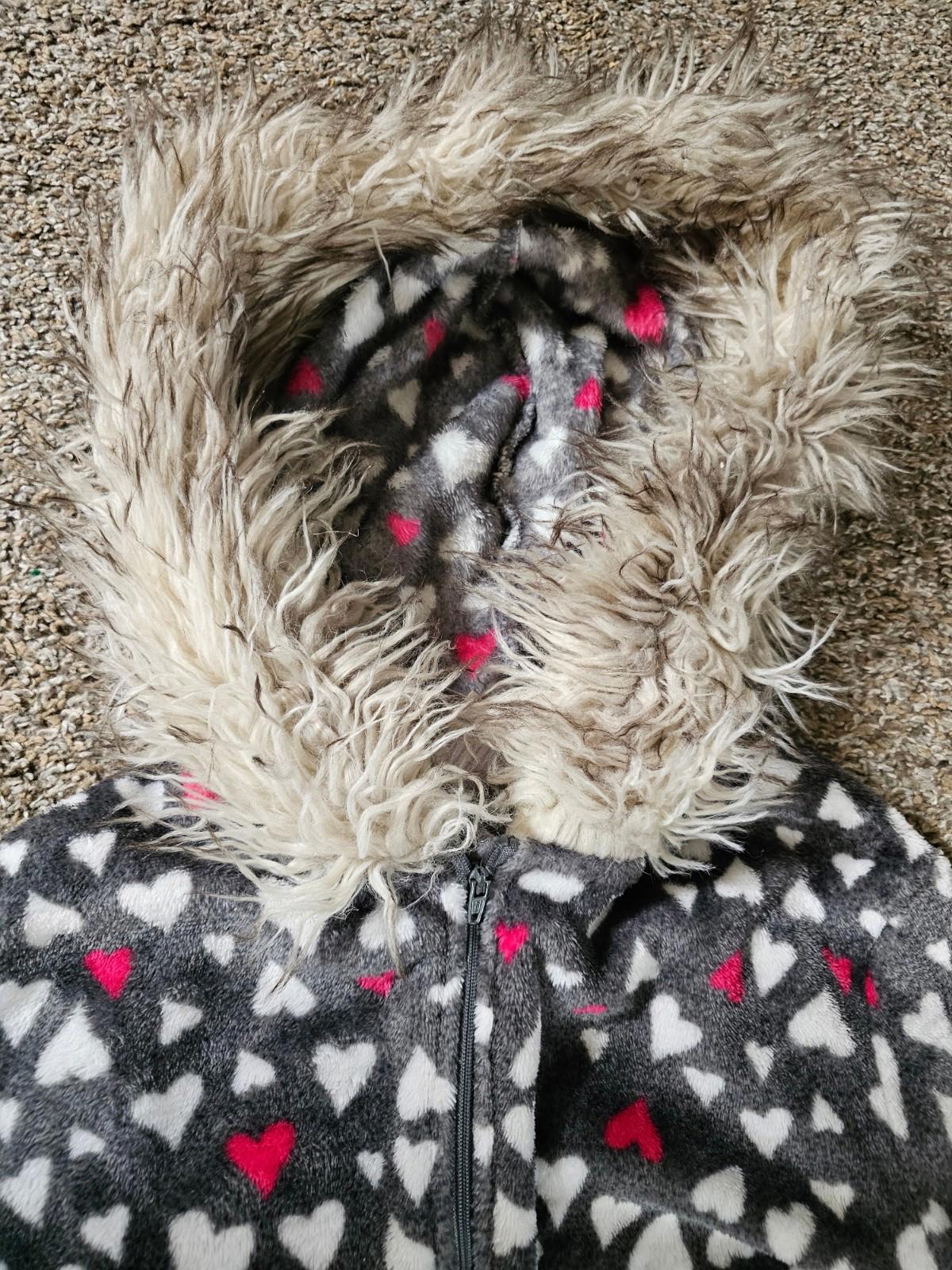 secret treasures hooded hearts allover 1 Piece pajamas M