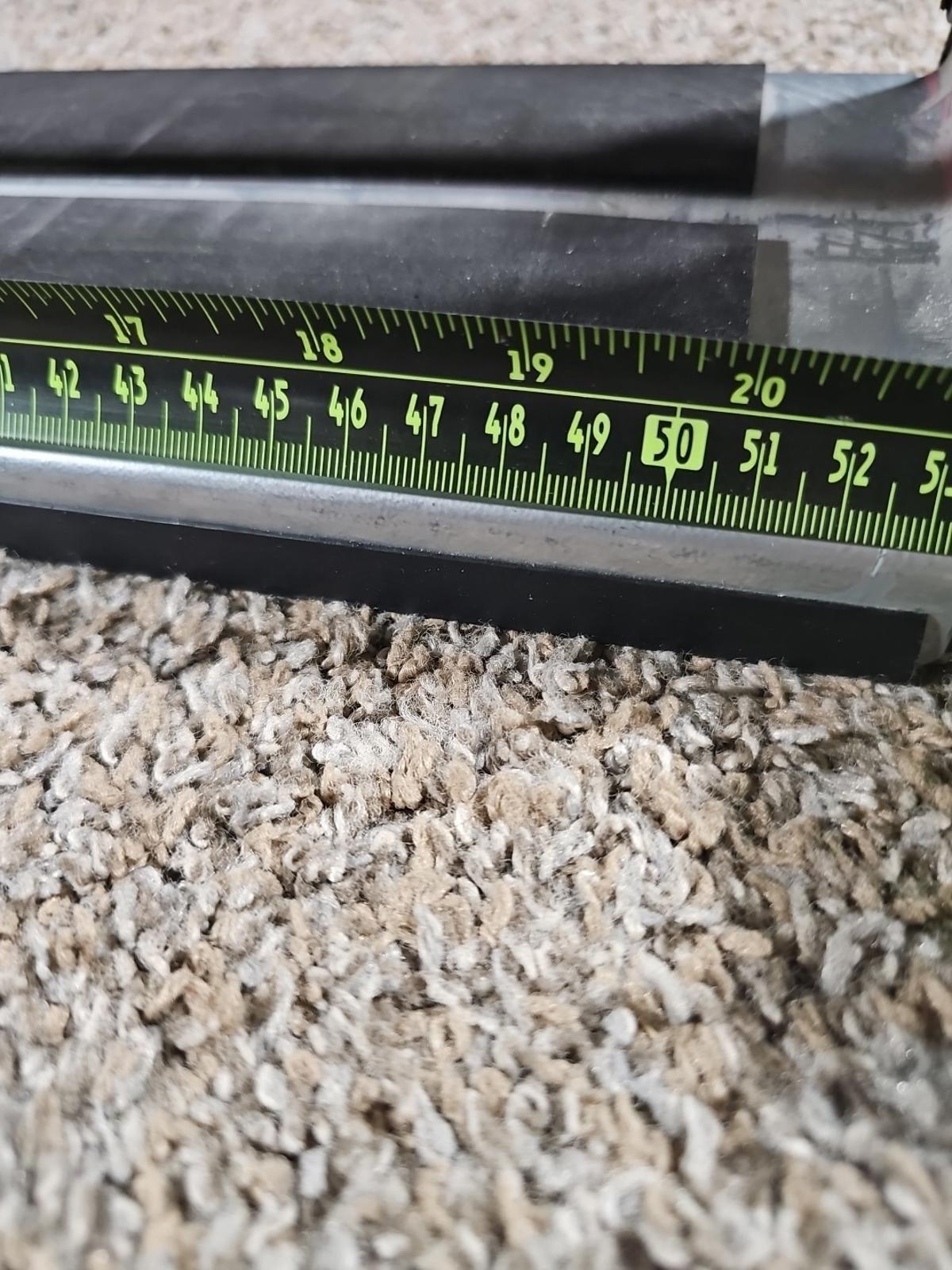 Used MD BUILDING TILE CUTTER - SEE Measurements