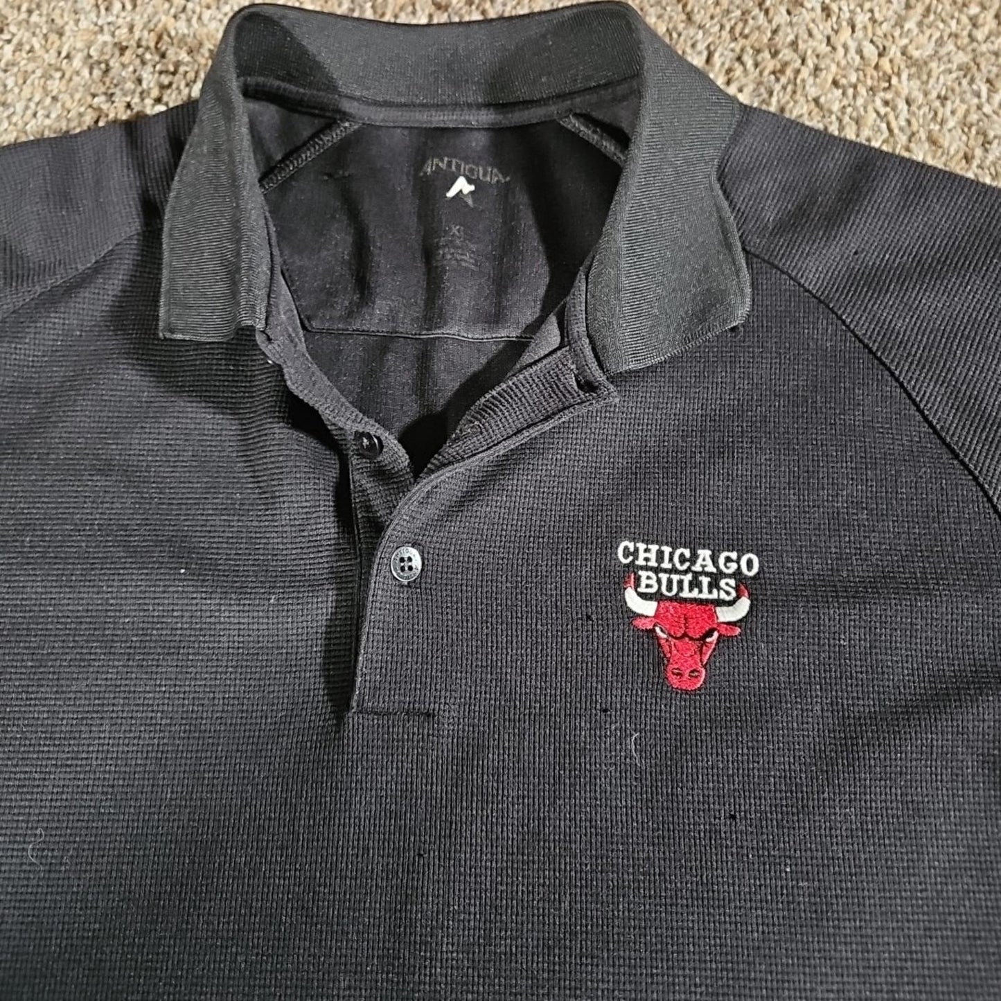 Chicago Bulls Men’s Polo Shirt XL Black Antigua NBA
