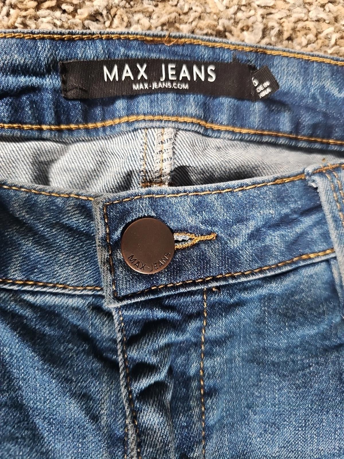 Max Jeans Sz 6 Crop Jeans