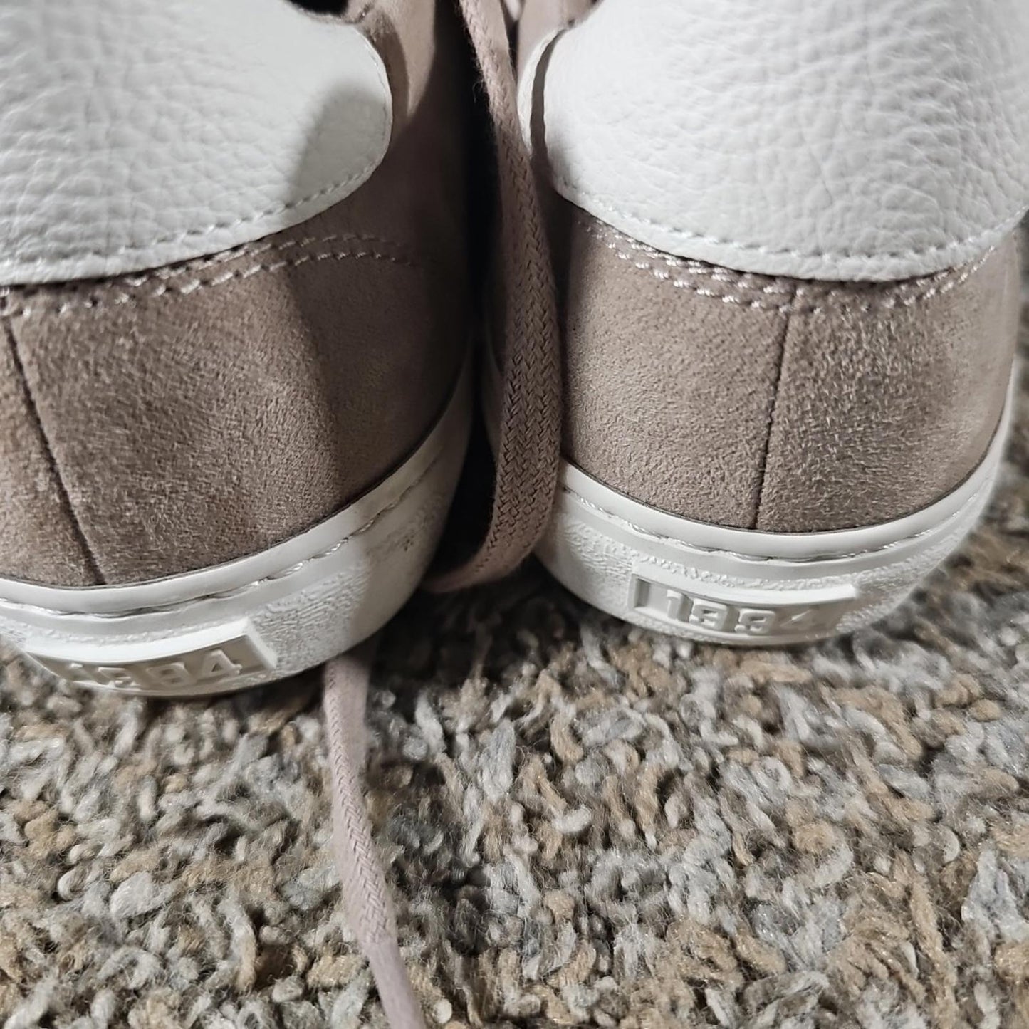 Old Navy S393876-04 Light Taupe Court Shoes Sz 10 NWT NWD