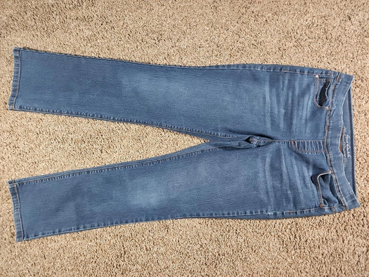 Gloria Vanderbilt Avery Straight Leg Sz 8