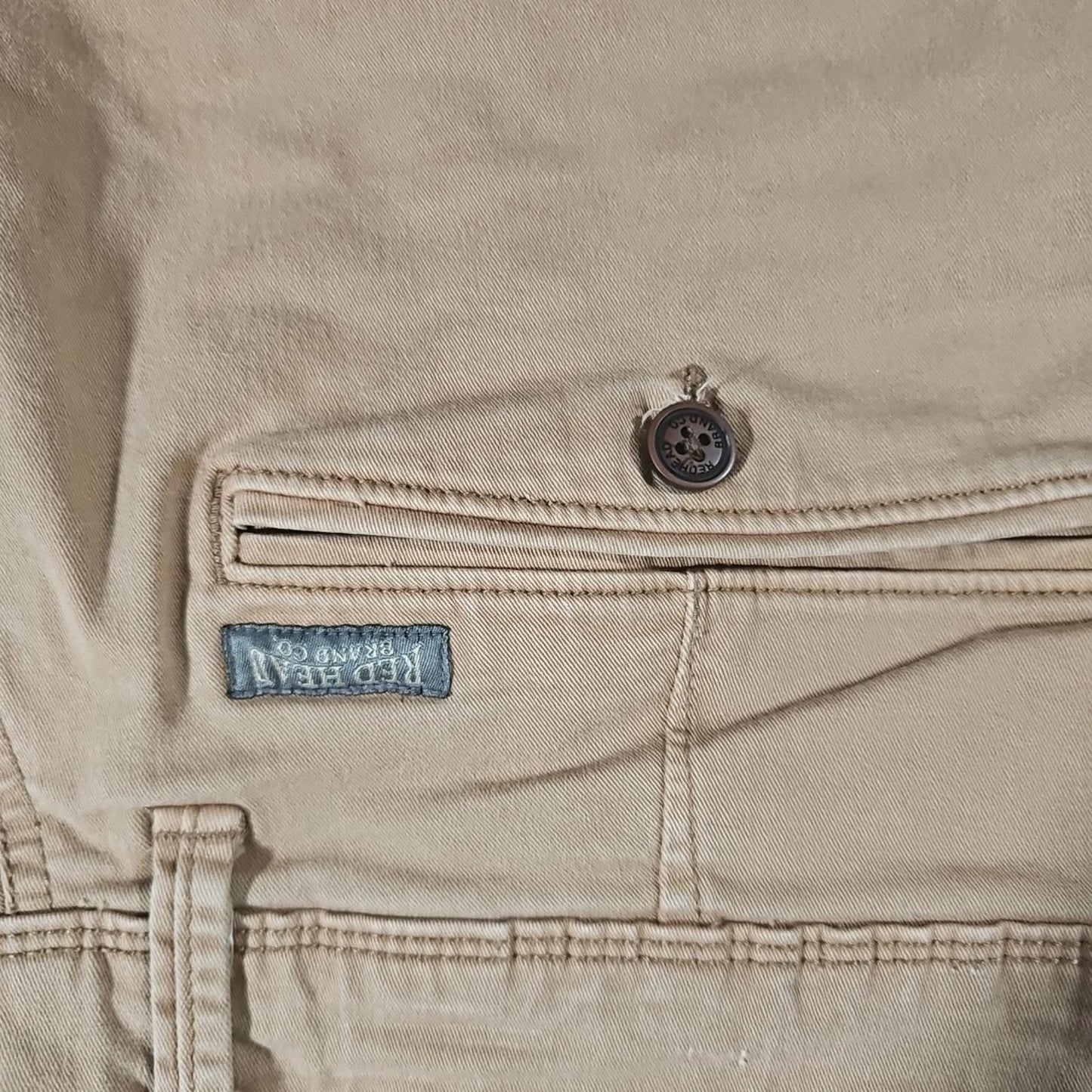 Red Head Sz 38 Shorts