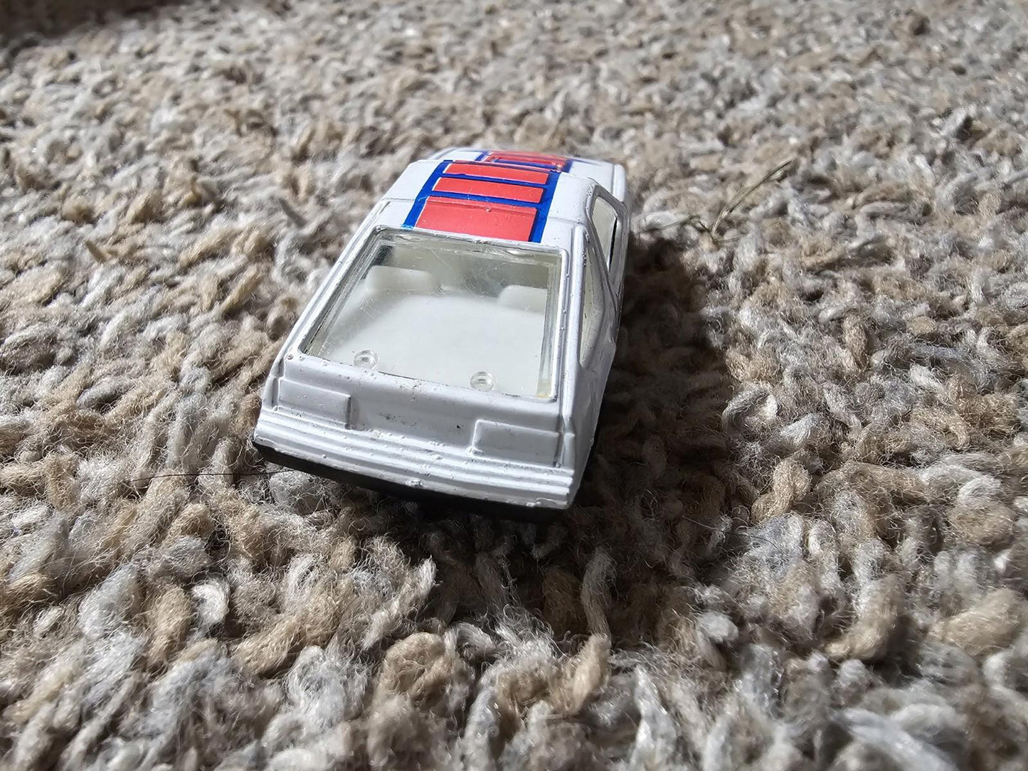 Welly Dodge Daytona Plymouth Die Cast White Vintage Turbo