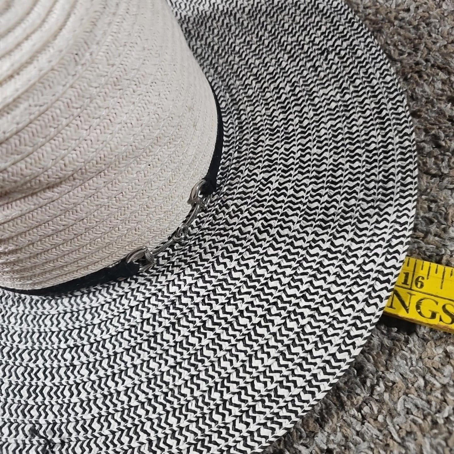 Womens Wide Brim Hat M-L