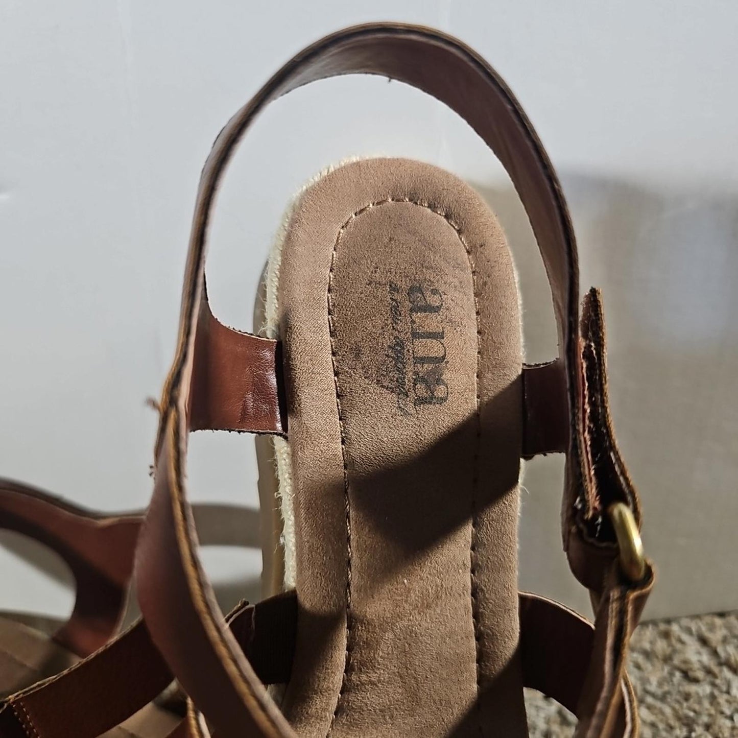 A.n.a A New Approach Burbank Strap Sandals Brown 8.5
