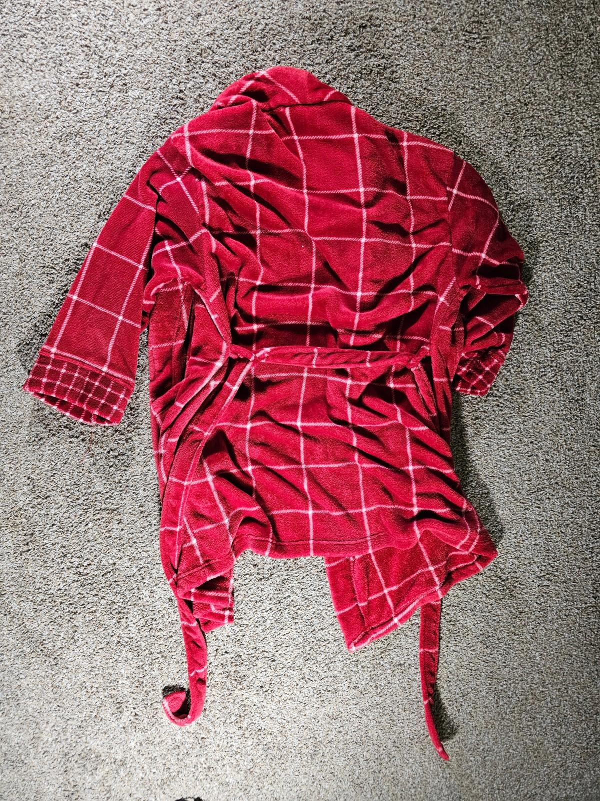 MARTHA STEWART PLUSH COMFORT ROBE M RED PLAID For Macy's