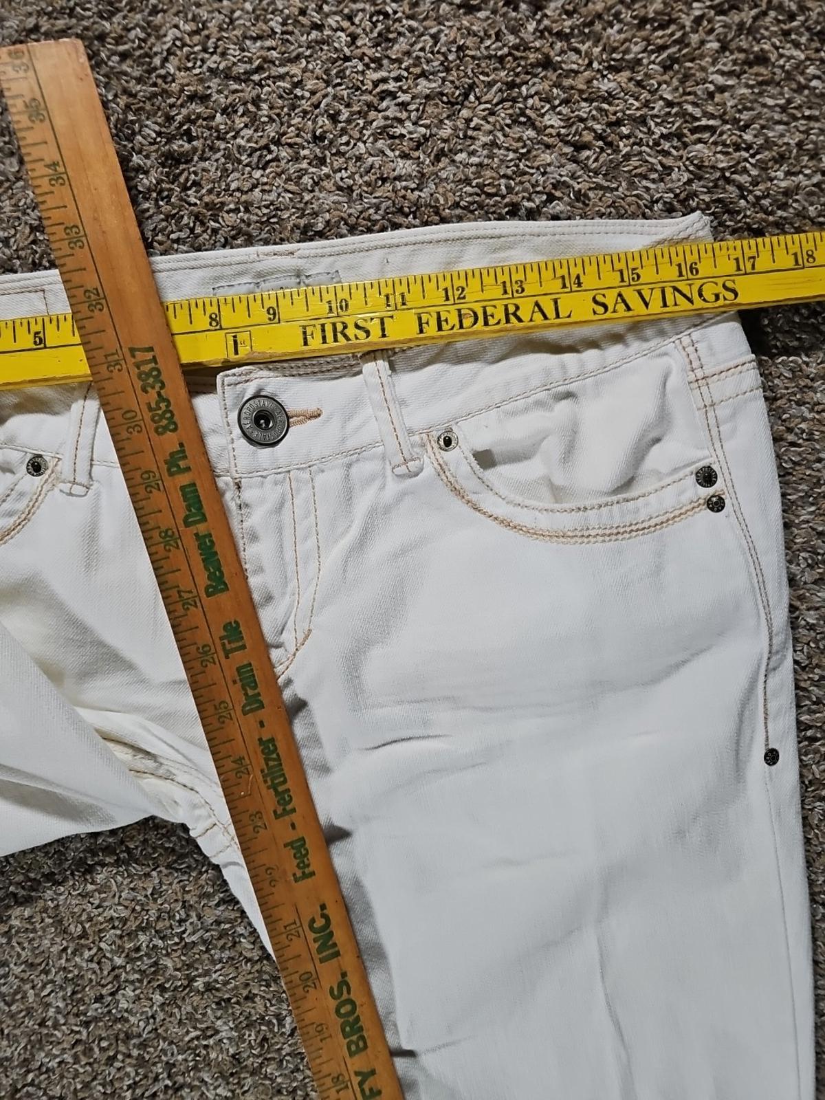 Aeropostale 9/10 White Denim Pants