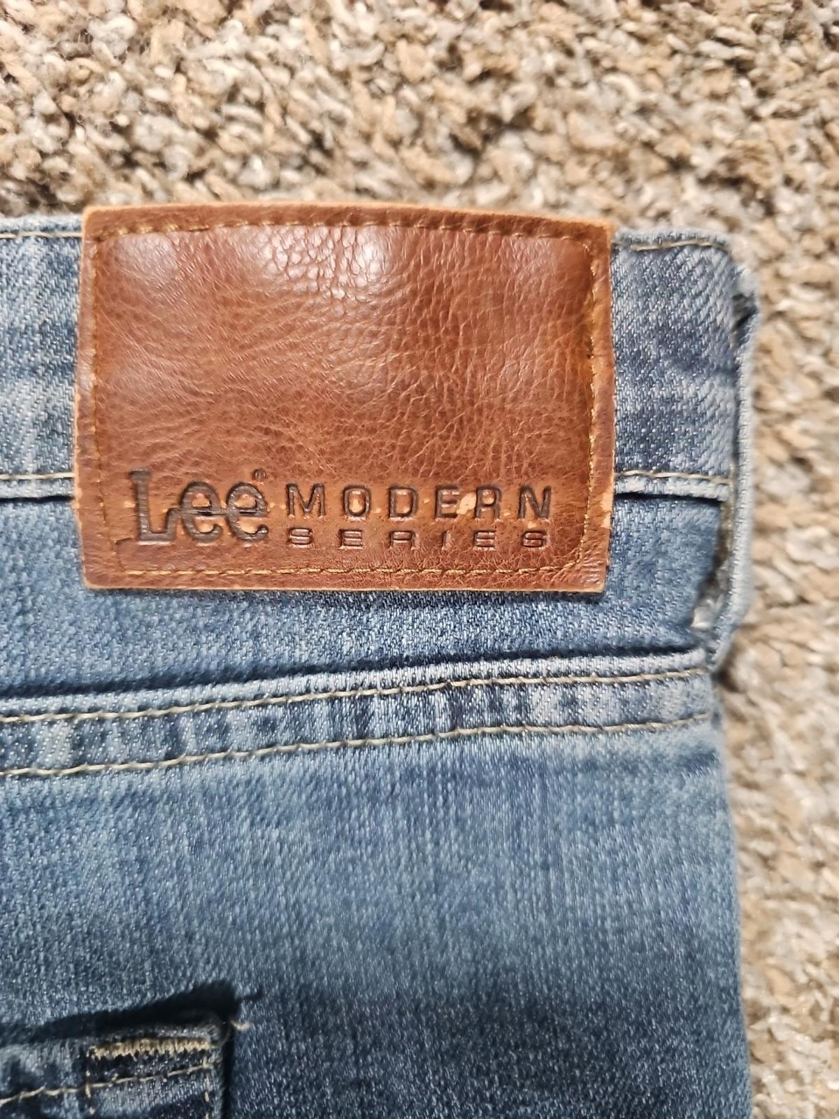 Lee Modern Series Relaxed Fit Straight Leg 50x30 Jeans