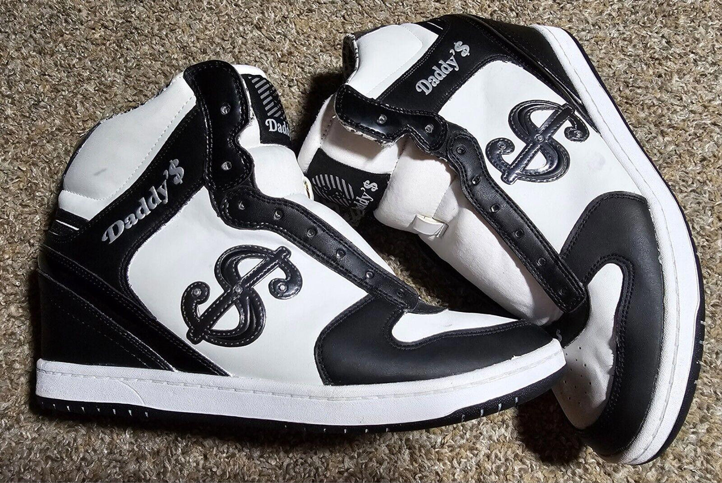 Daddy's Money SN39150 News Print basketball shoes US11 UK8