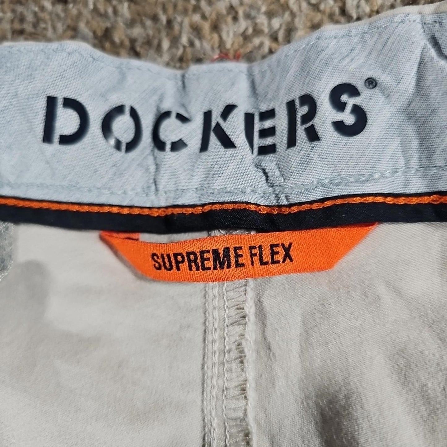 Dockers Supreme Flex Ultimate Short Sz 38 Beige Shorts