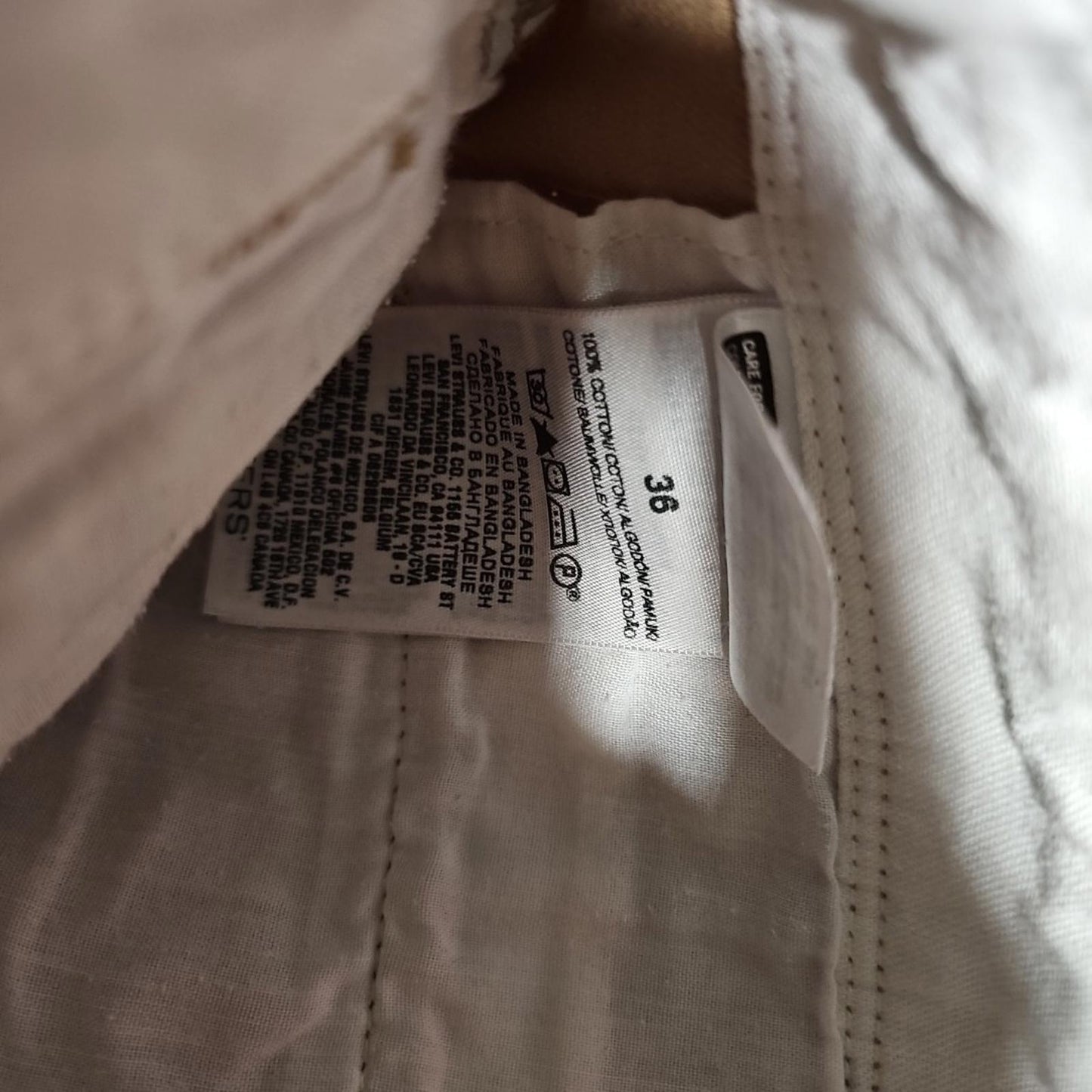 Dockers Sz 36 Cargo Shorts