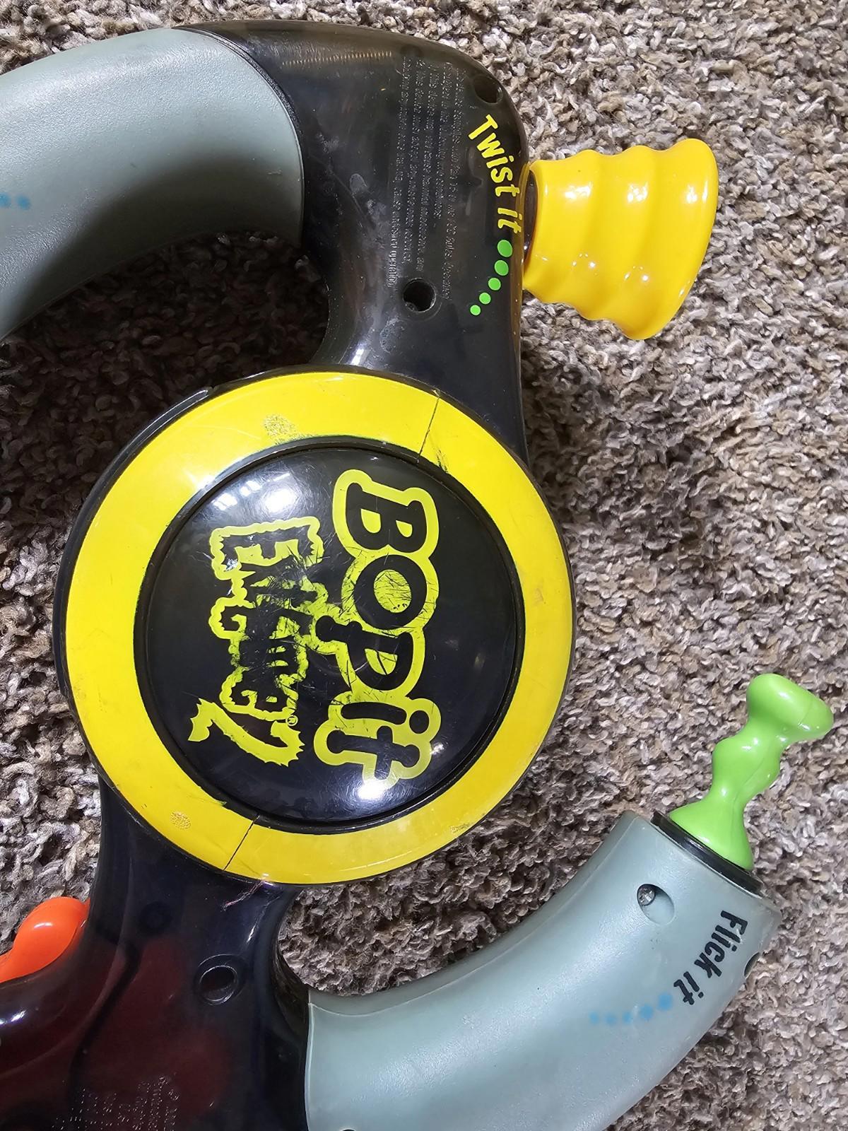 Bop It Extreme 2 Hasbro Interactive Game 2002 Works Great *Ink Marks