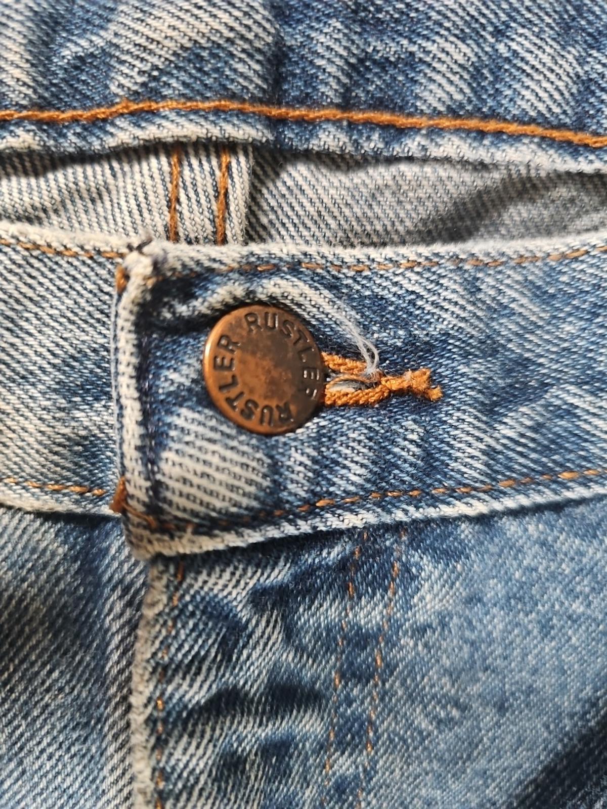 Rustler 38x30 Straight Blue Jeans