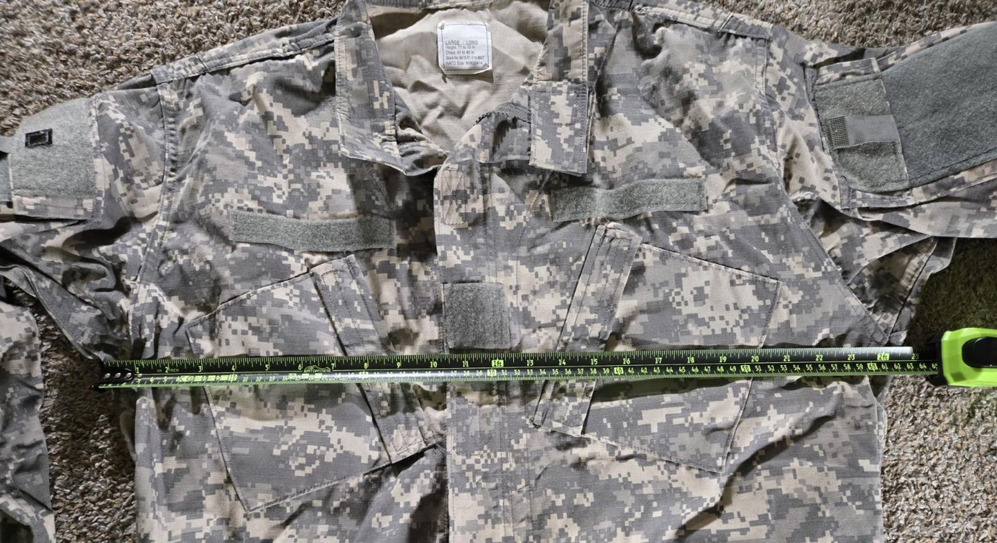 Army Digital Camo ACU L Long Wyoming National Guard Patch