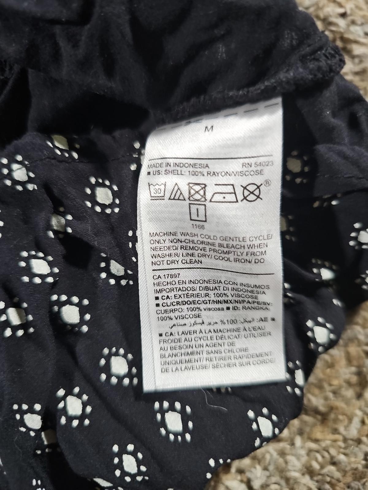 Old Navy Medium LS Black Dress