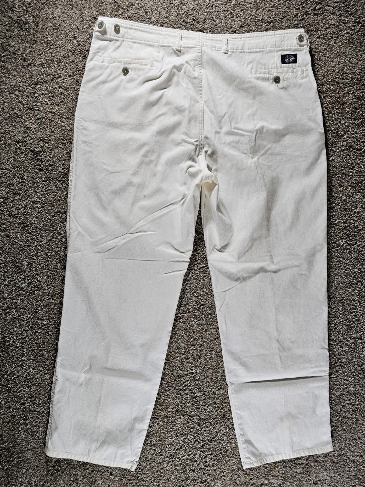 Dockers Levi’s Classic Fit Pants 42x30 Various Small Stains