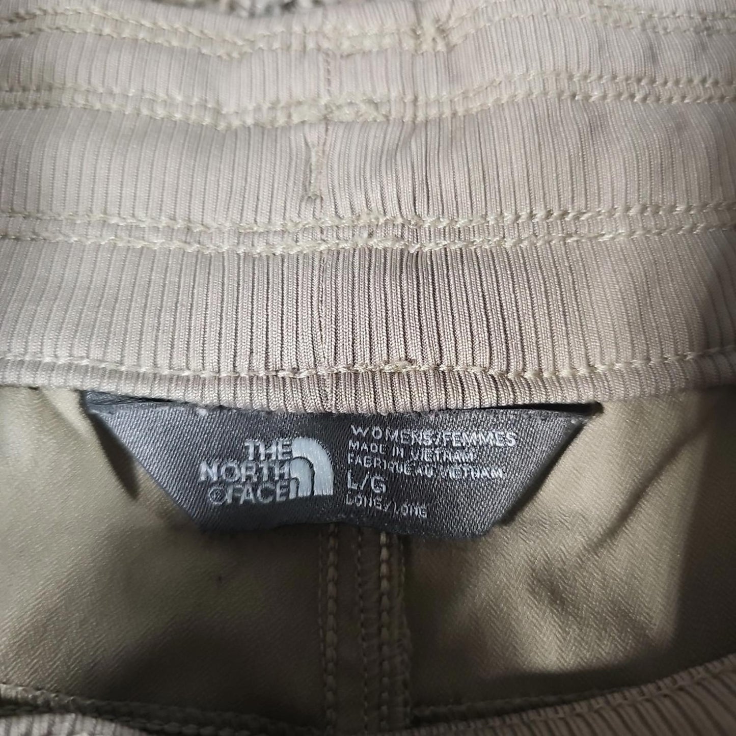 North Face Womens Shorts Size Large Tan Athletic Hiking