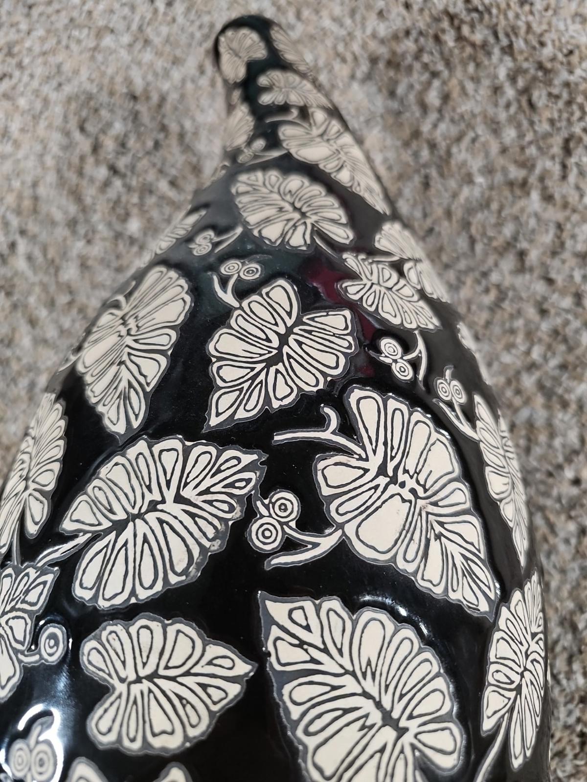 Ceramic Pottery Art Leaf Vase