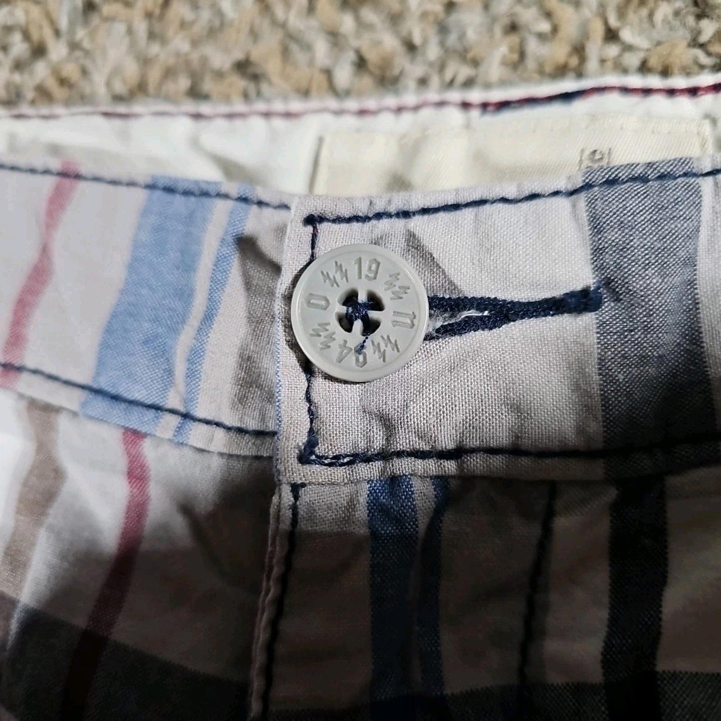 Old Navy Sz 18 Shorts 28W