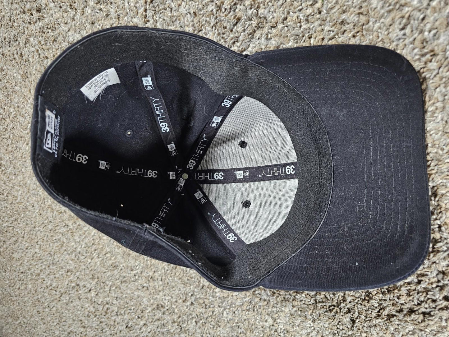 NewEra 39Thirty black on black TREK hat L/XL