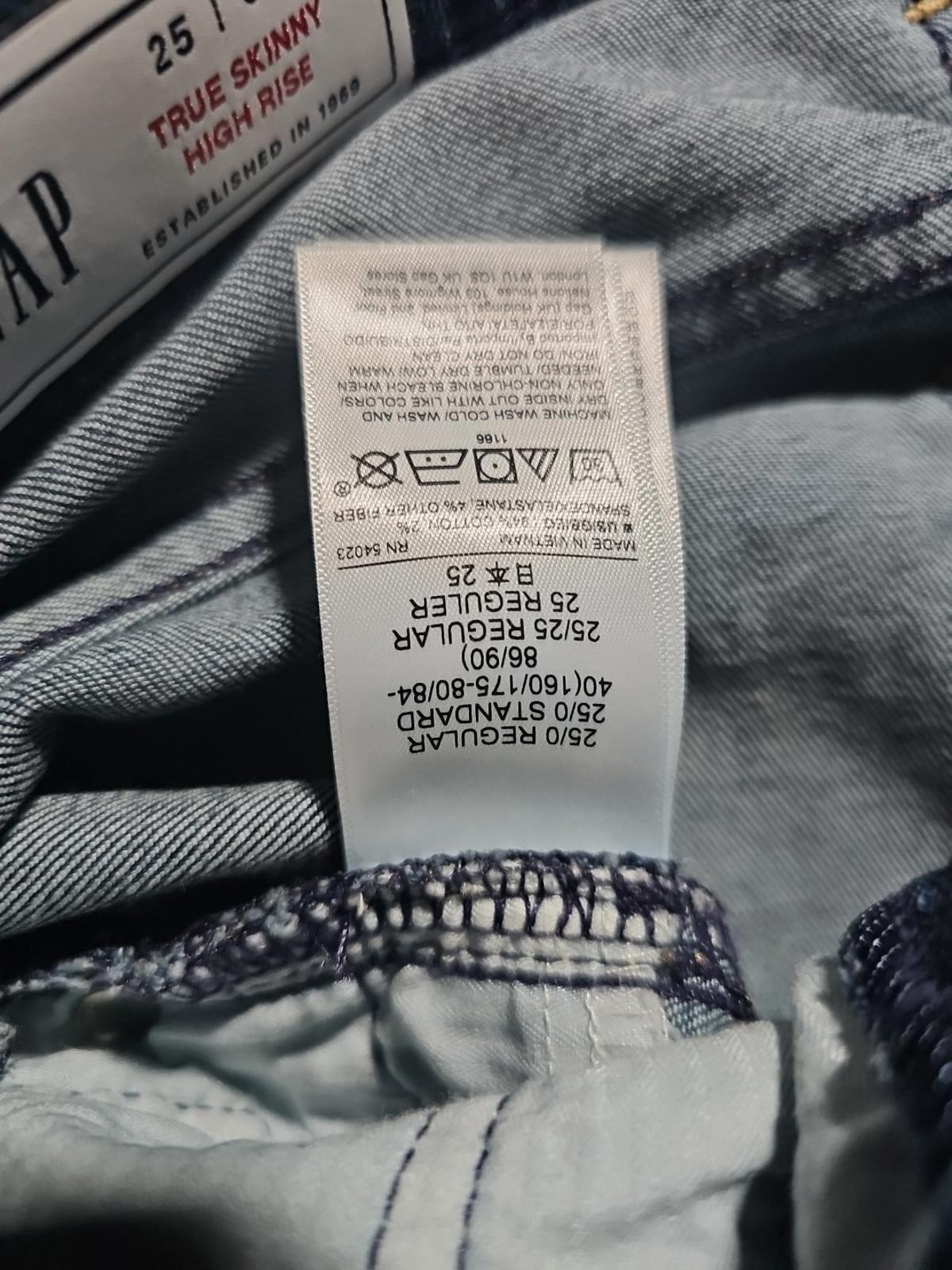 GAP The Skinny High Rise Jeans 25/0R