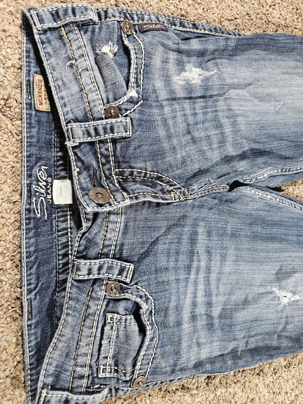 Silver Jeans Mckenzie Slim bootcut Womens 30x34 Flap Pockets