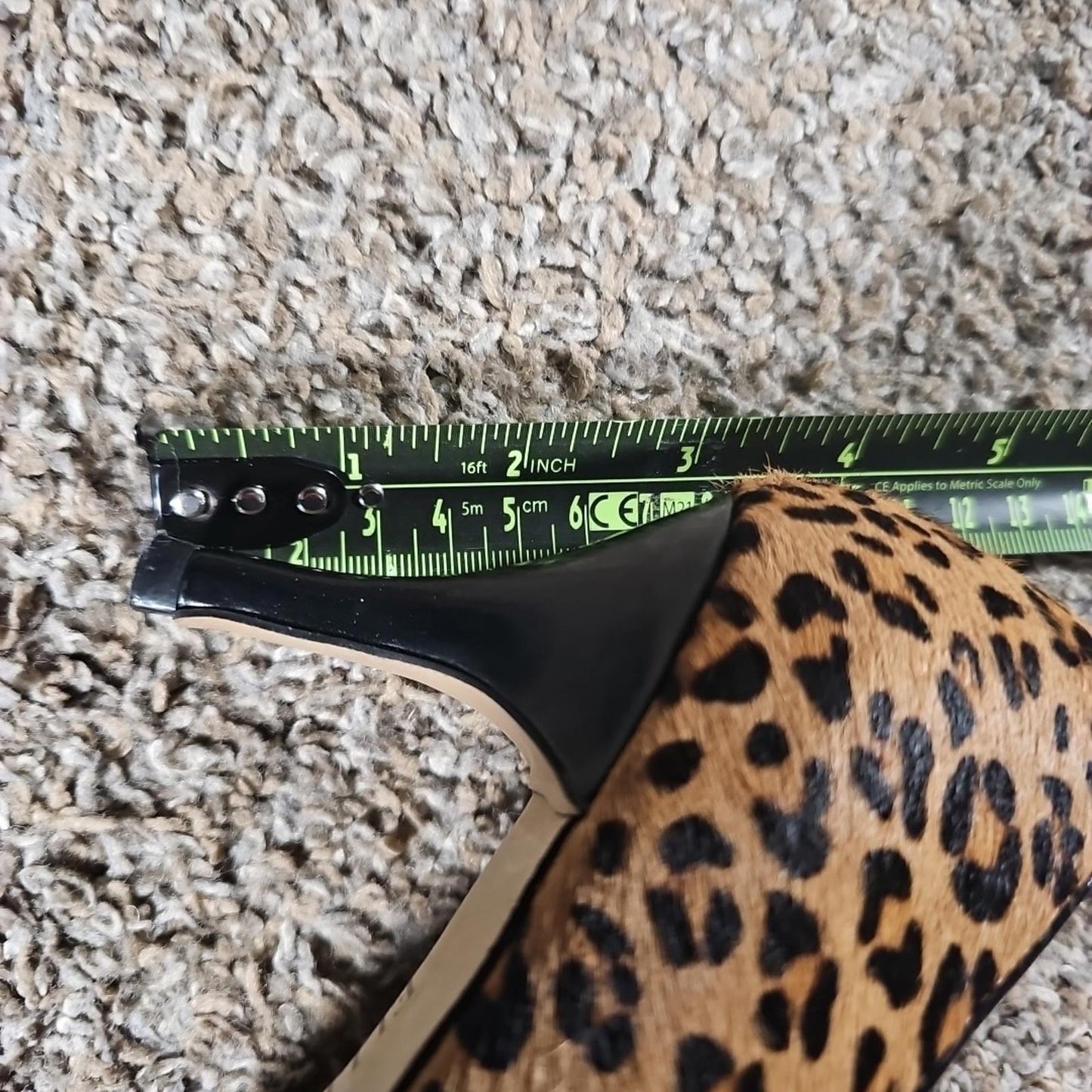 Ellen Tracy Vanna 8M Leopard Print Heels Real Cow Hair