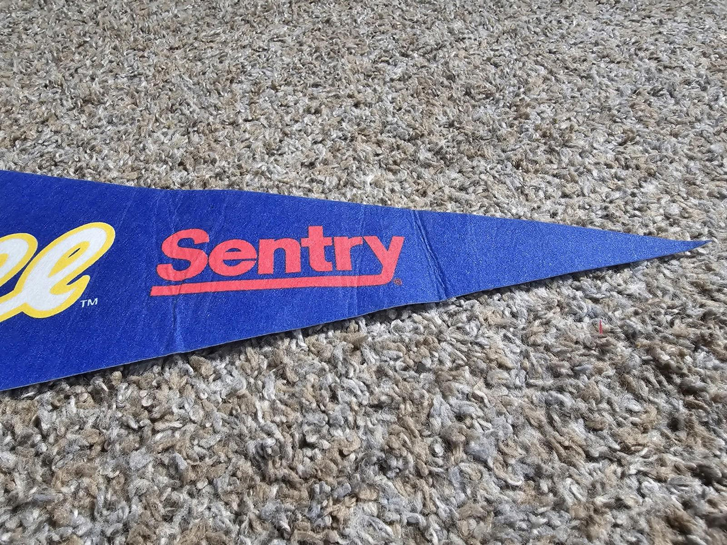 2010 Blue Milwaukee Brewers Barrelman Pennant Sentry - creases