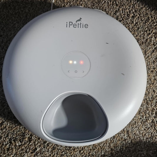 Ipettie 6 Meal Automaric Pet Feeder