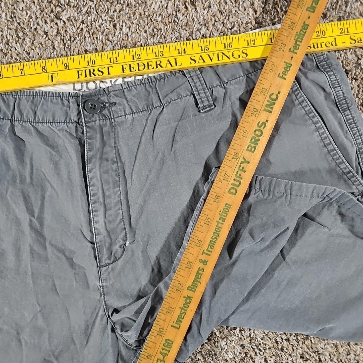 Dockers Sz 40 Gray Shorts
