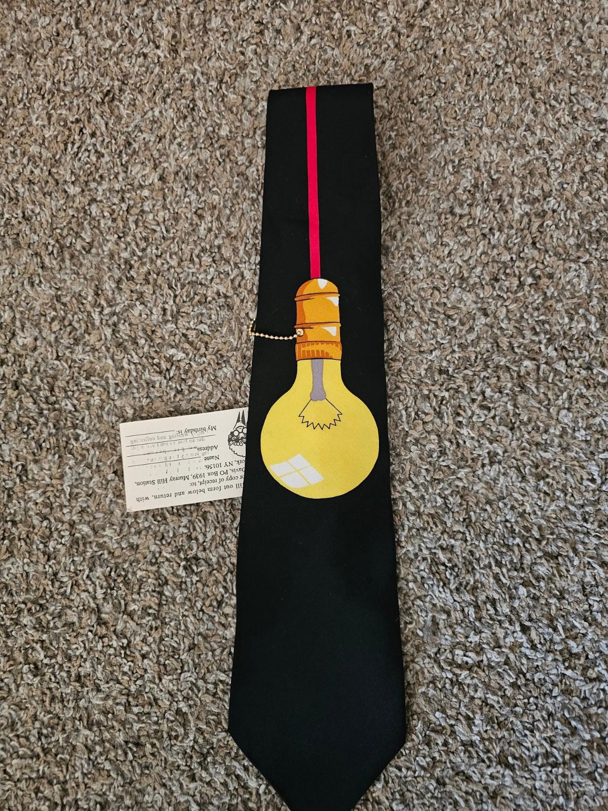 Light Bulb Neck Tie-Vicky Davis-Turned On w/ Pull Chain 1994