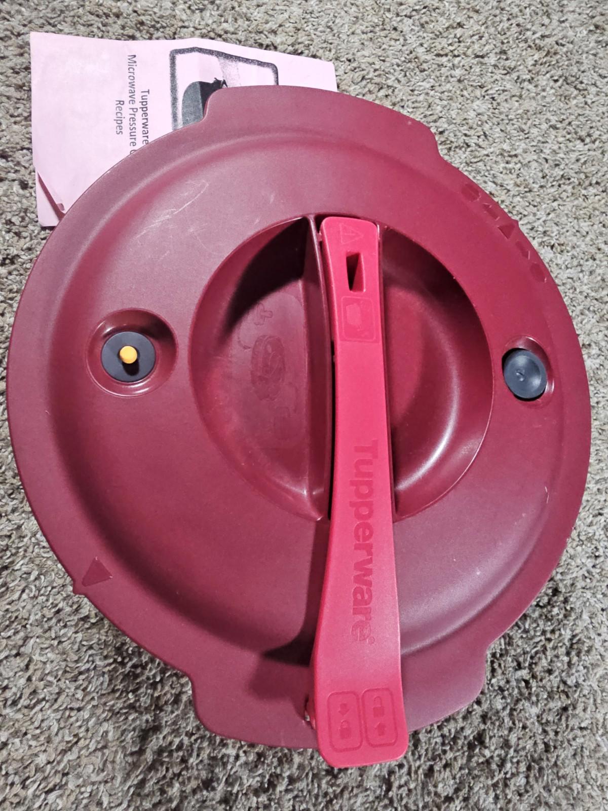 Tupperware Microwave Pressure Cooker 3L / 3QT Cranberry Red 7643A-2 7643A-1