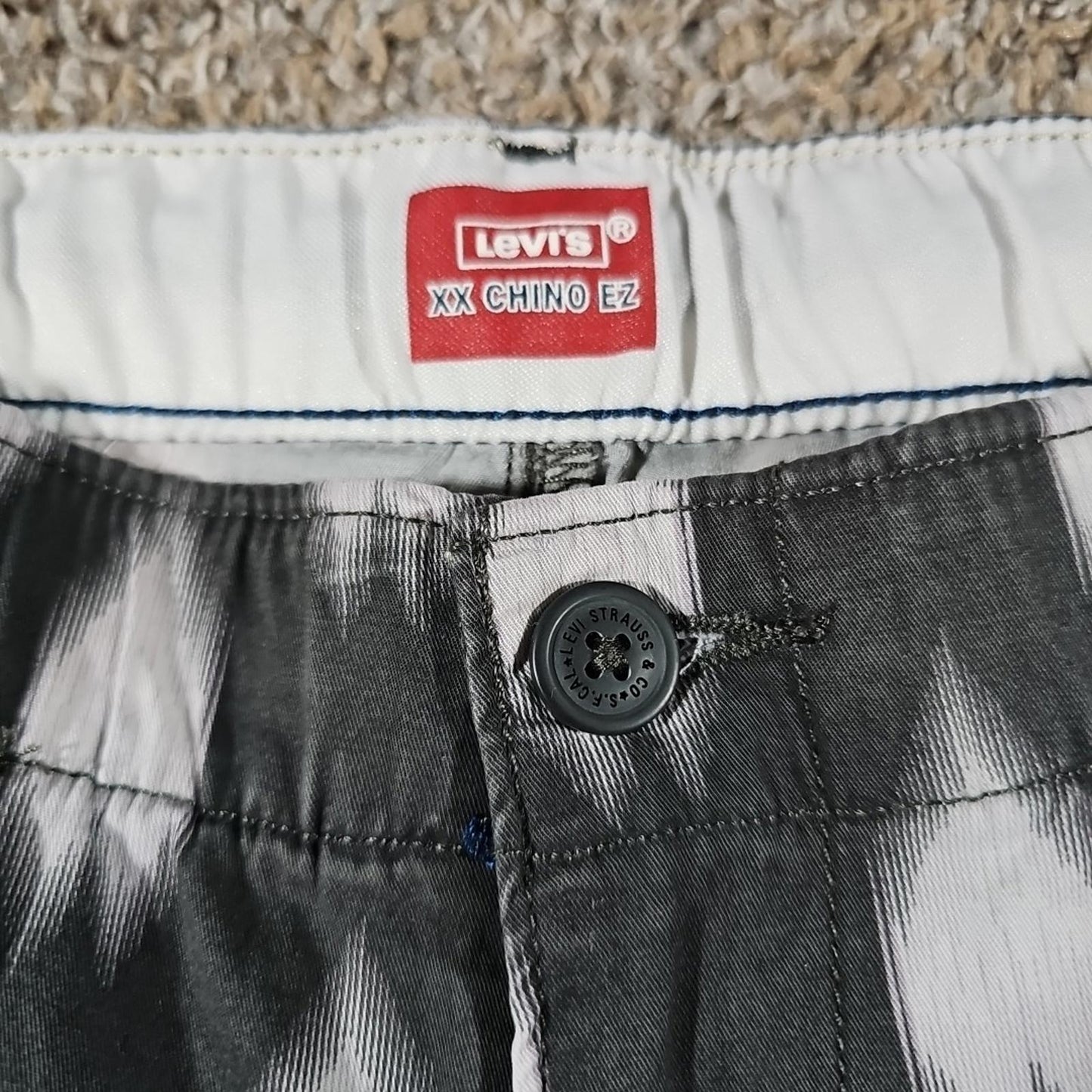 Levis XX Chino EZ Shorts Men's XL Gray Geometric Outdoor