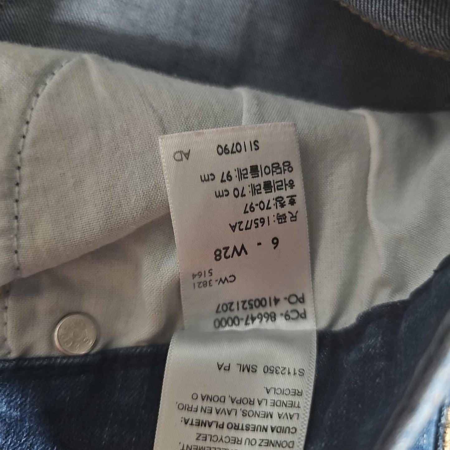 Signature Levi Strauss Mid Rise Shorts W28 Sz6