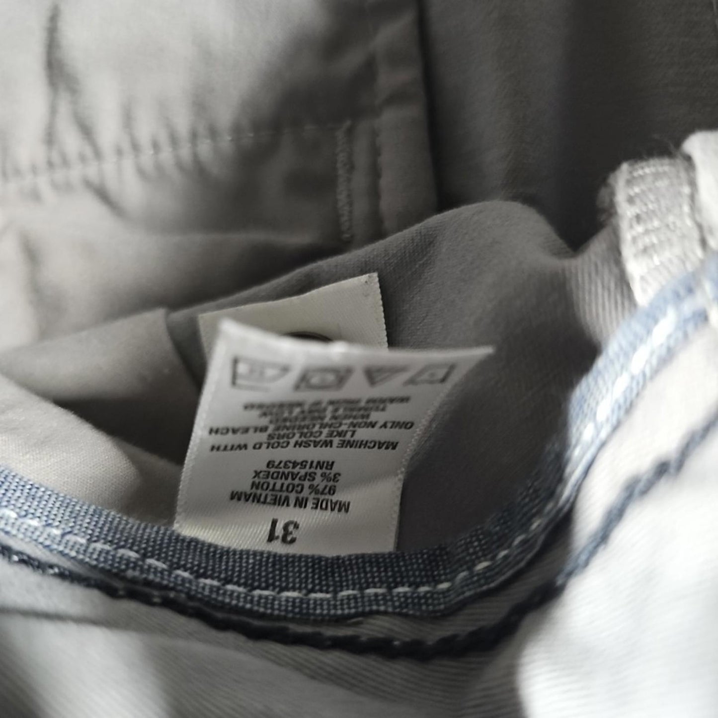 Aeropostale Sz 31 Gray Shorts
