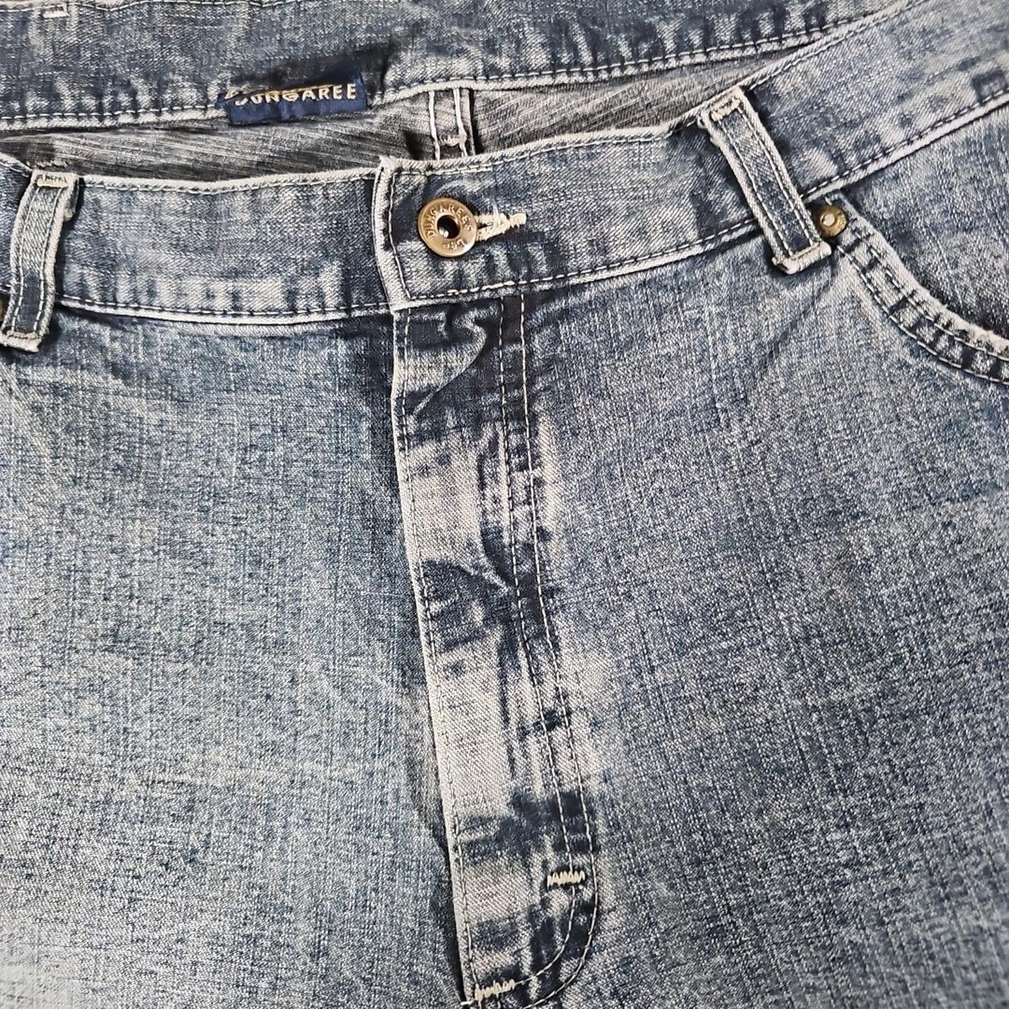 LEE Loose Dungarees Jean Shorts Sz 40
